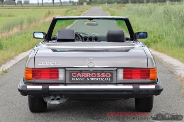 Mercedes-Benz 380 SL 1982 8808