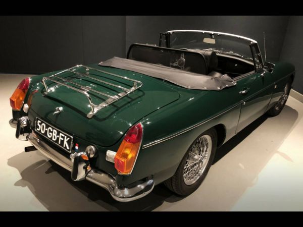 MG MGB 1974 79825