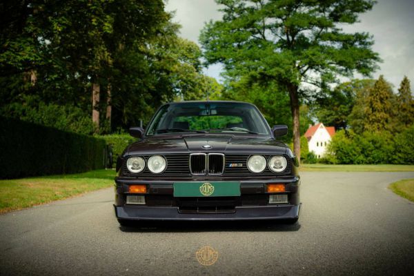 BMW M3 Cecotto 1990