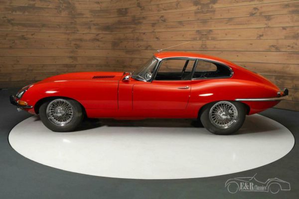 Jaguar E-Type 4.2 1965 77407