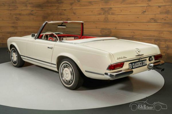 Mercedes-Benz 230 SL 1966 79520