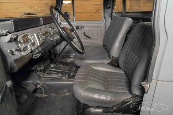 Toyota Land Cruiser FJ 45 1976 87290