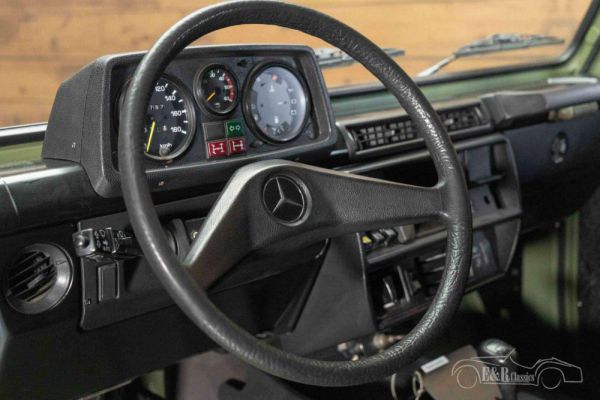 Mercedes-Benz 300 GD (SWB) 1984 89602