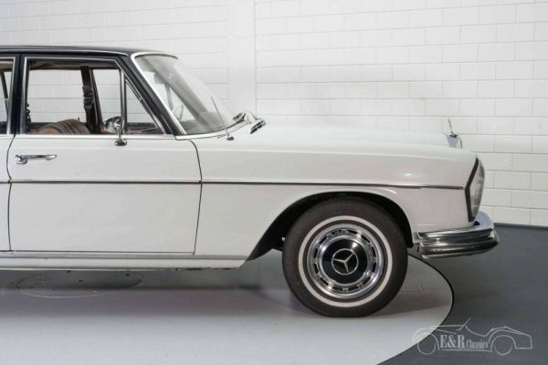 Mercedes-Benz 250 S 1968 91303