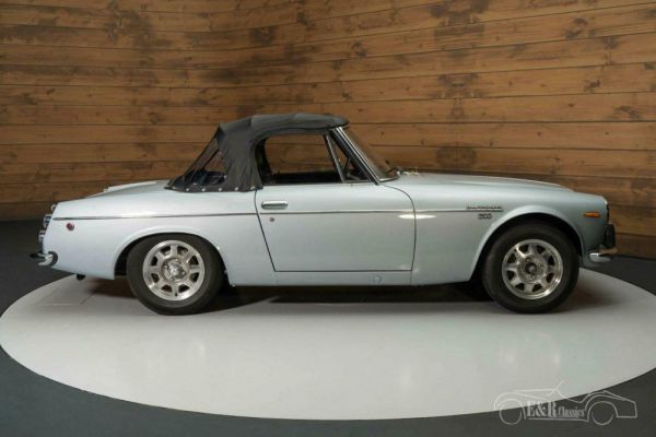 Datsun Fairlady 1600 1969 93955