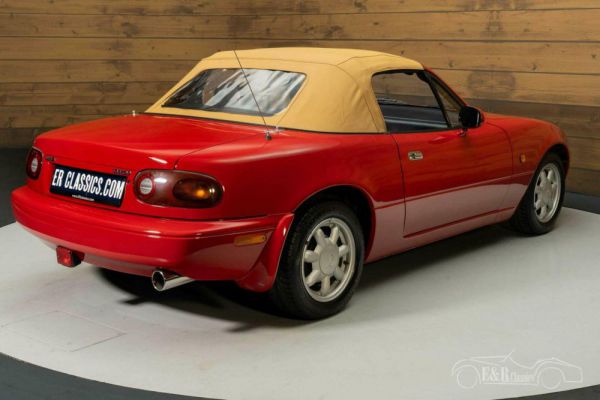 Mazda MX-5 1.6 1993 98510