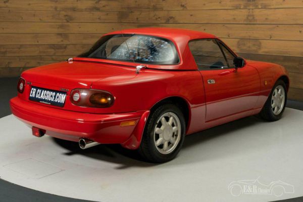 Mazda MX-5 1.6 1993 98512