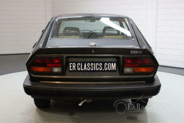 Alfa Romeo GTV 2.0 1983 99146