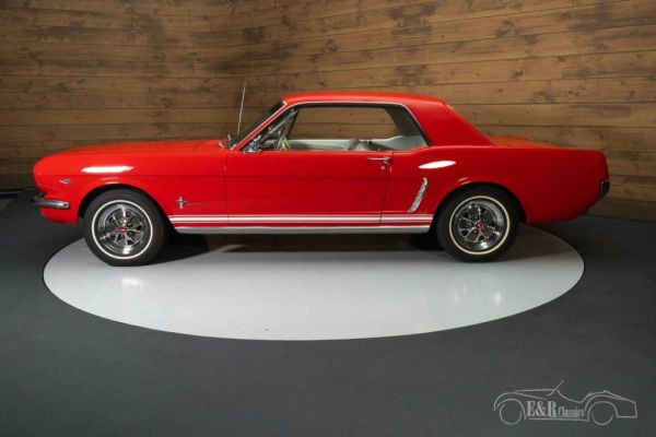 Ford Mustang GT 1965 107868