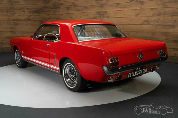 Ford Mustang GT 1965 107869