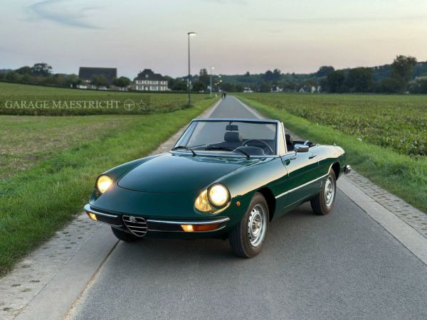 Alfa Romeo Spider 1300 1976 98049