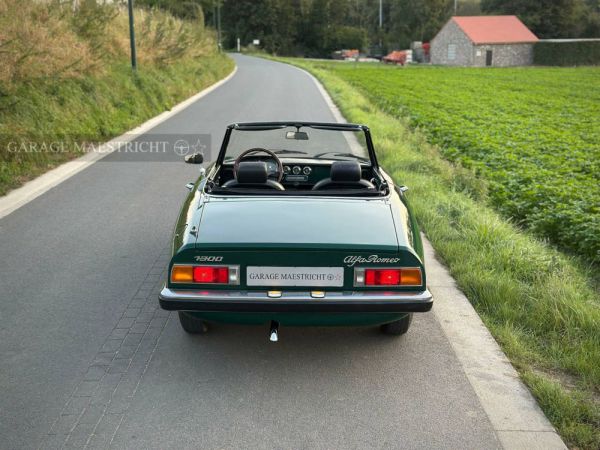 Alfa Romeo Spider 1300 1976 98058