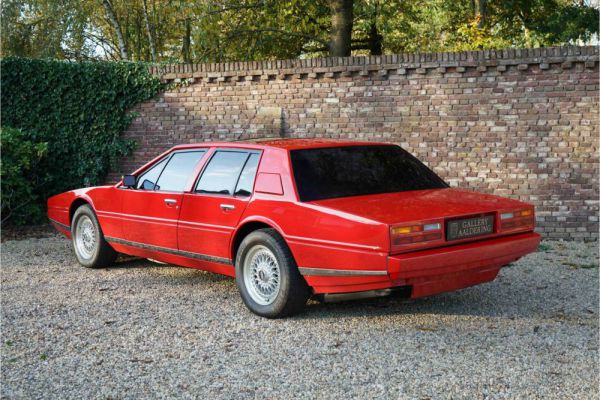 Aston Martin Lagonda 1984