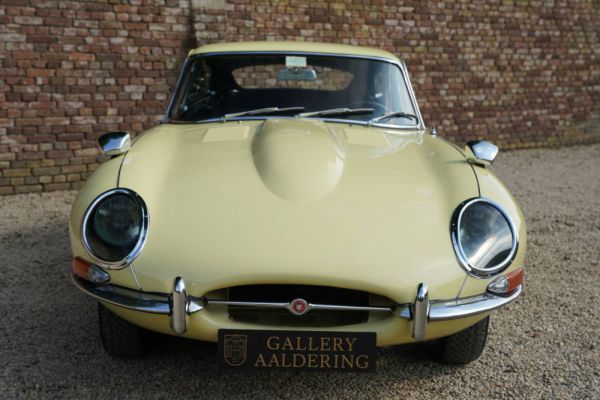 Jaguar E-Type 4.2 1965 15945