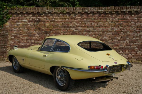 Jaguar E-Type 4.2 1965 15955