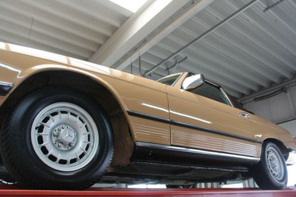 Mercedes-Benz 450 SL 1979 17341