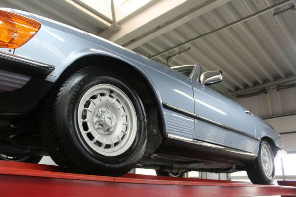 Mercedes-Benz 280 SL 1984 17360