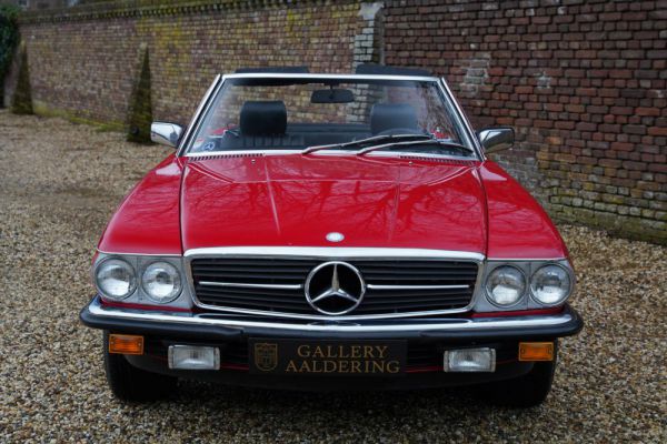 Mercedes-Benz 280 SL 1982 17397