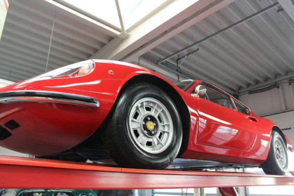 Ferrari Dino 246 GT 1970 17624