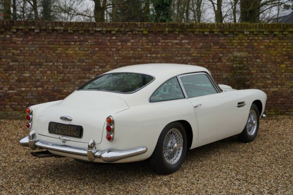 Aston Martin DB 4 1961