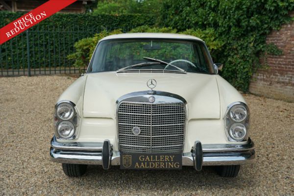 Mercedes-Benz 280 SE 1968 17859