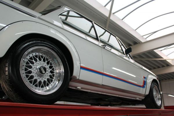 BMW 2002 Turbo 1975 17945