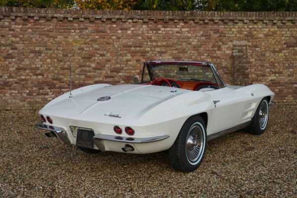 Chevrolet Corvette Sting Ray Convertible 1963