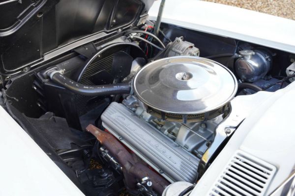 Chevrolet Corvette Sting Ray Convertible 1963 18016