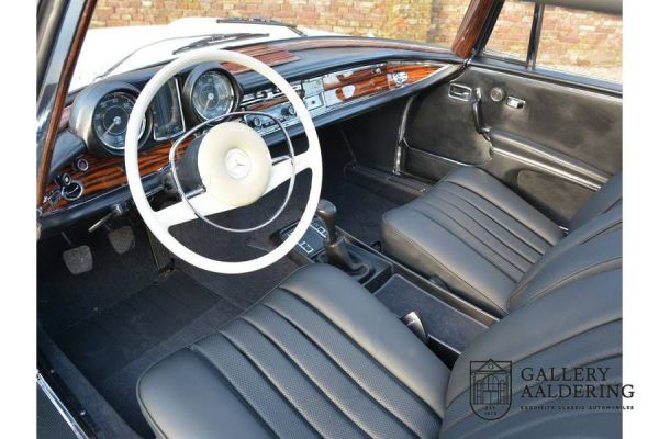 Mercedes-Benz 280 SE 3,5 1971 18105