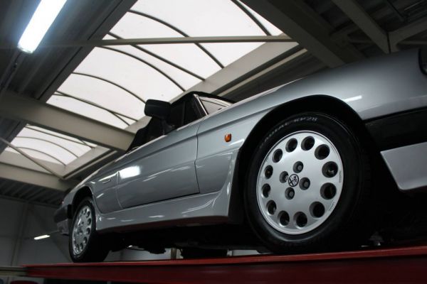 Alfa Romeo 2.0 Spider QV 1988 18183