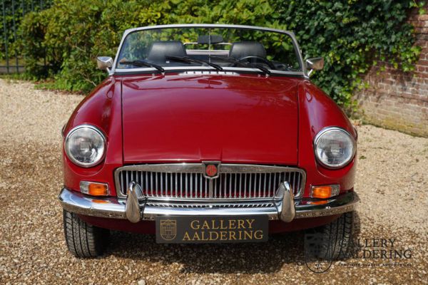 MG MGB 1976 18516