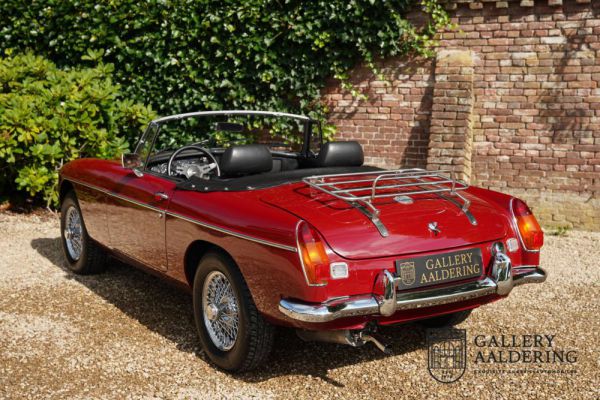 MG MGB 1976 18526