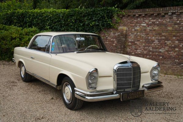 Mercedes-Benz 220 SE b 1965 18534