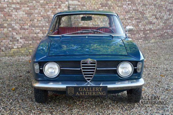 Alfa Romeo Giulia GT 1300 Junior 1967 19161