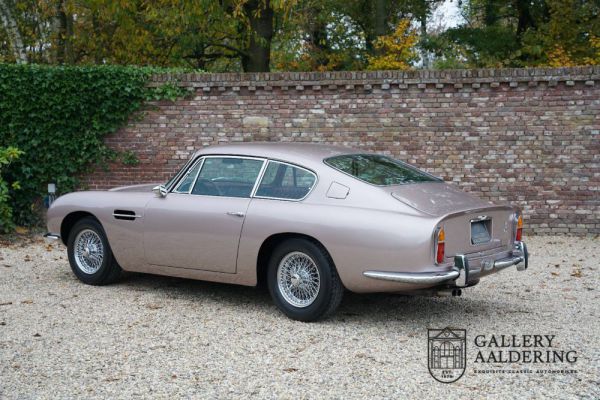 Aston Martin DB 6 1967 19374