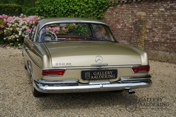 Mercedes-Benz 220 SE b 1963 19606