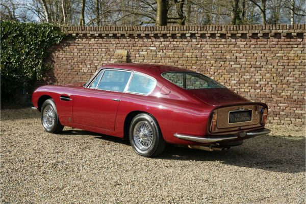 Aston Martin DB 6 Vantage 1966