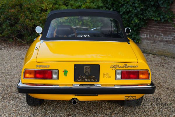 Alfa Romeo 1750 Spider Veloce 1971 64740