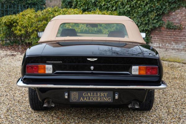 Aston Martin V8 Volante 1982 66023