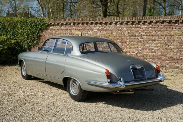 Jaguar Mk X 4.2 1966