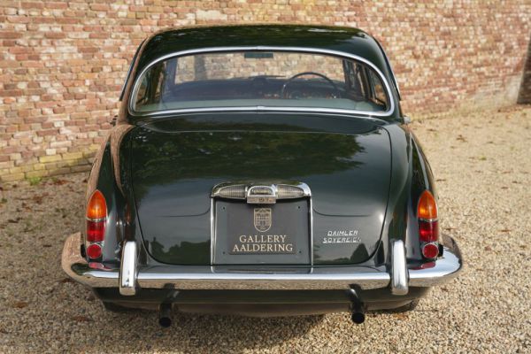 Daimler Sovereign 420 1968 74199