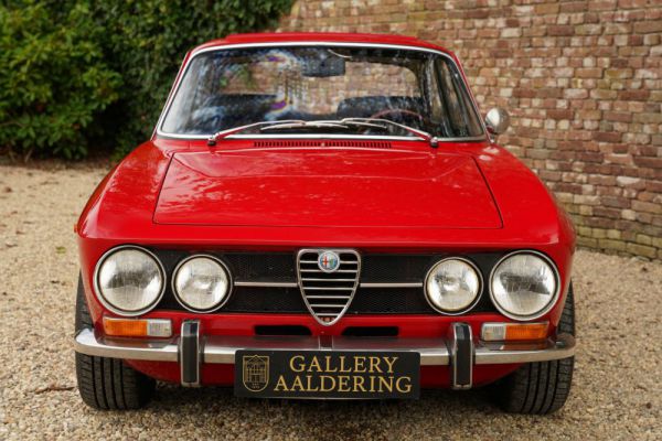 Alfa Romeo 1750 GT Veloce 1971 95041