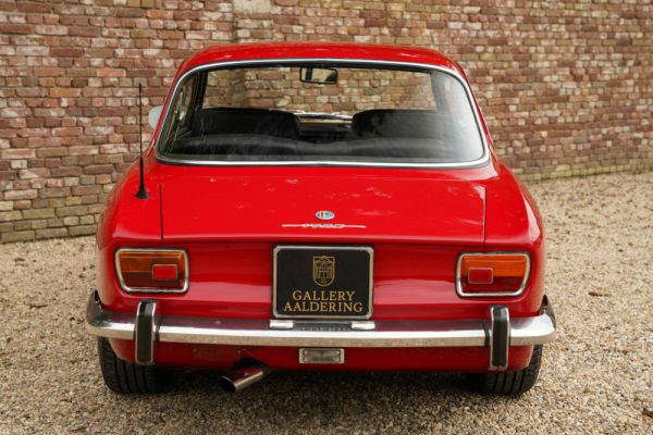 Alfa Romeo 1750 GT Veloce 1971 95042