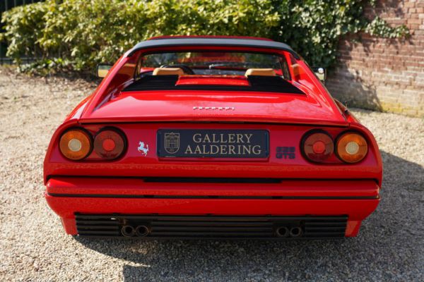 Ferrari 328 GTS 1989 99232