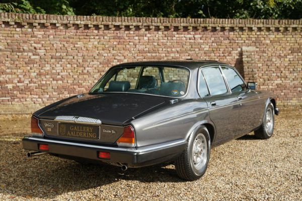 Daimler Double Six 1986