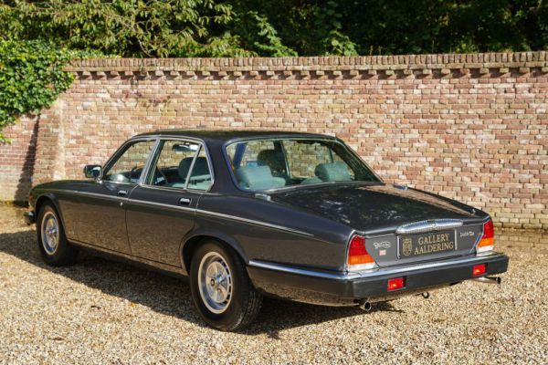 Daimler Double Six 1986 99683