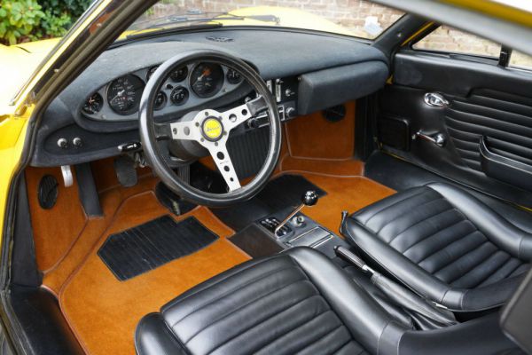 Ferrari Dino 246 GT 1971 105216