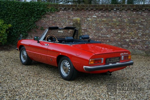 Alfa Romeo Spider Veloce 2000 1982