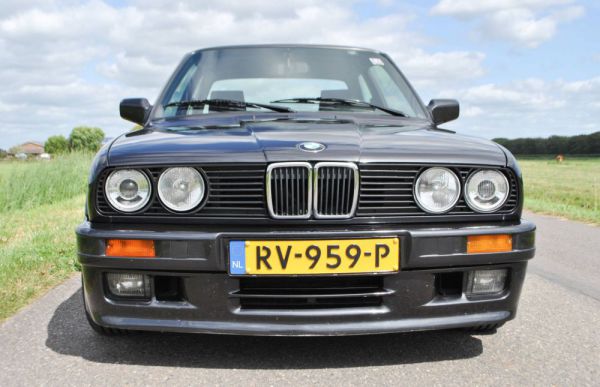 BMW 320is 1989 101462