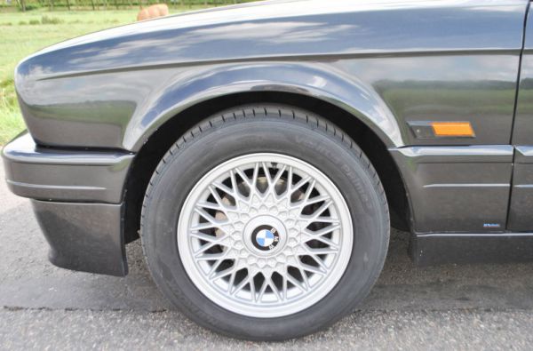 BMW 320is 1989 101470